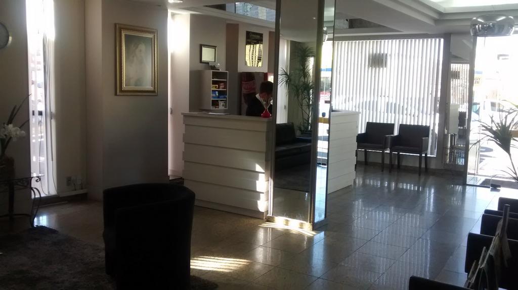 Geneviee Palace Hotel Ponta Grossa Kültér fotó